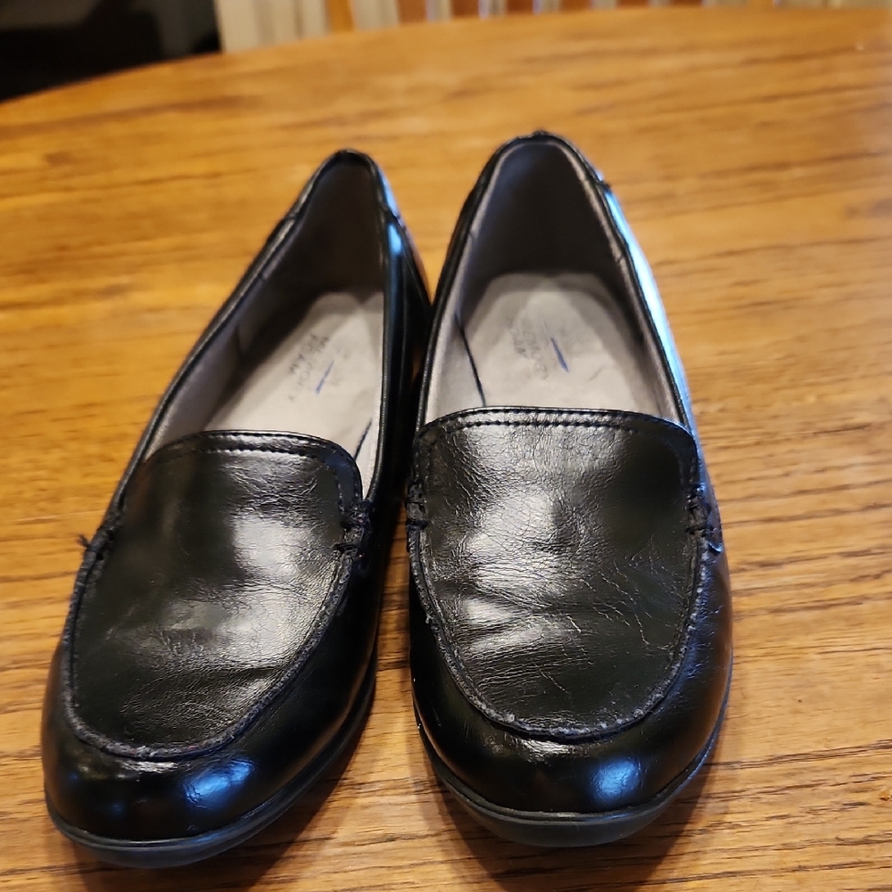 Life Stride Memory Foam Velocity Loafees Size 6